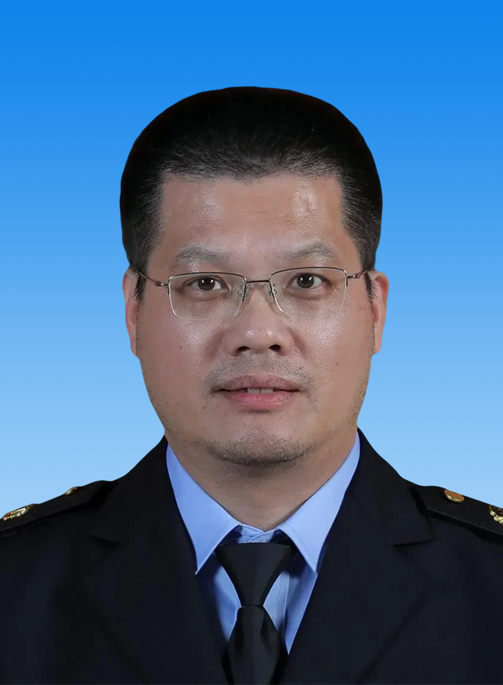 余 华